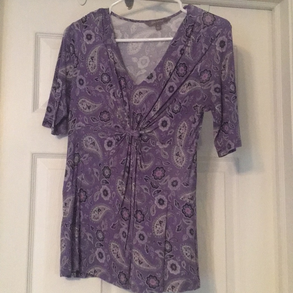 Cute comfortable top.